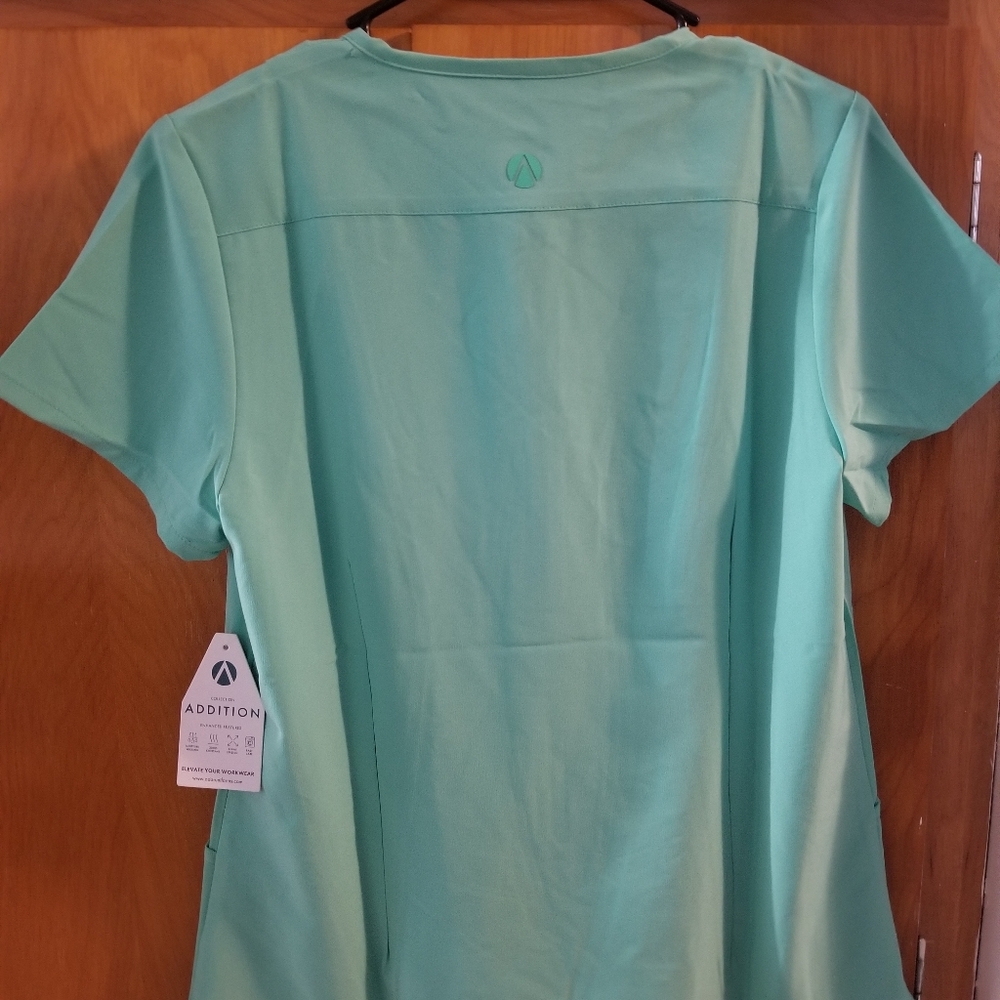 Scrub Top - Picture 4 of 4